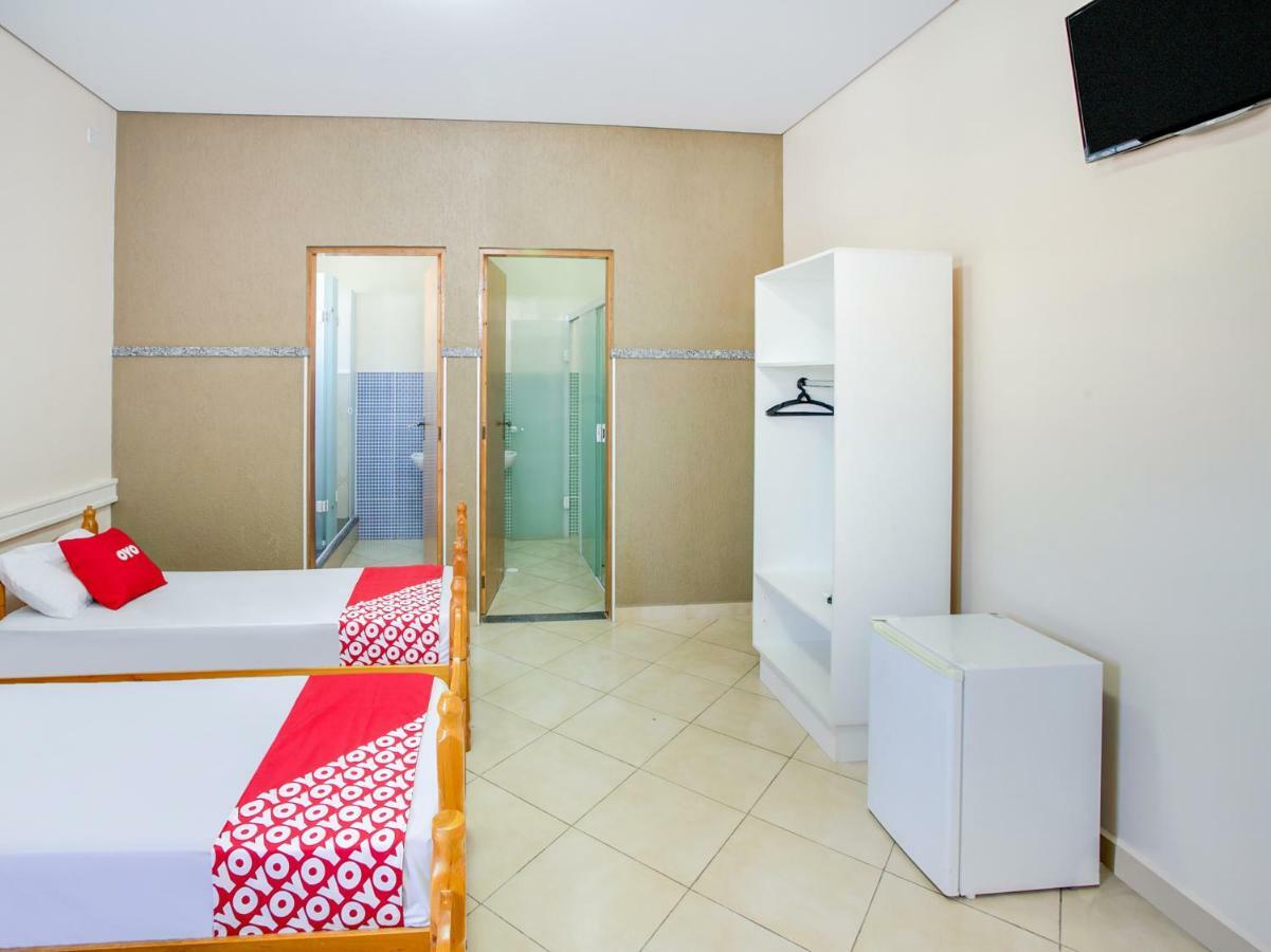 Oyo Hotel Dayse Santana de Parnaíba Exterior photo